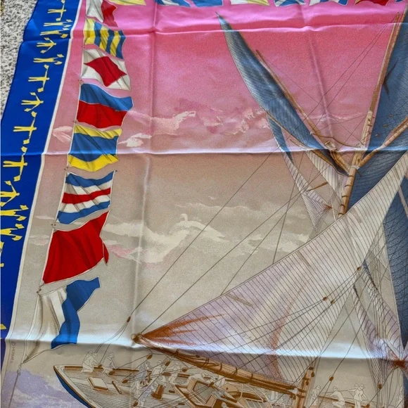 Hermes Scarf En Course - Picture 6 of 8